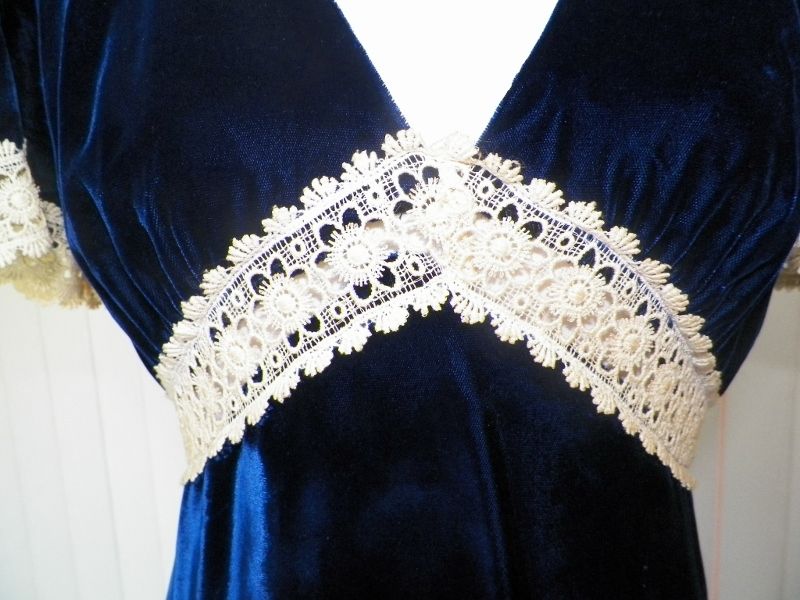 1970s Royal Blue Velvet Gown 1970s Royal Blue Velvet Gown