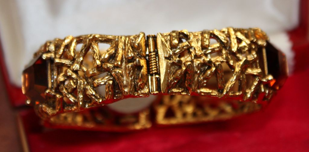 Vintage Hawthorne Watch In a Gorgeous Jeweled Hinged Bangle with Original Box Vintage Hawthorne Watch In a Gorgeous Jeweled Hinged Bangle with Original Box