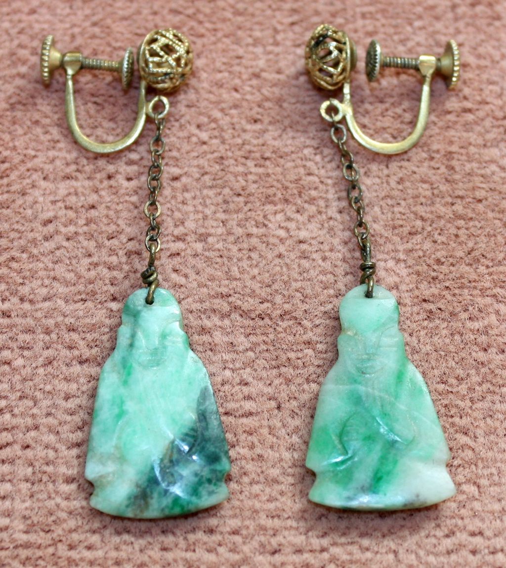 c.1920's Chinese Jade Figural Earrings c.1920's Chinese Jade Figural Earrings