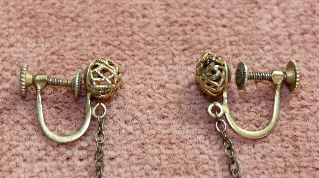 c.1920's Chinese Jade Figural Earrings c.1920's Chinese Jade Figural Earrings