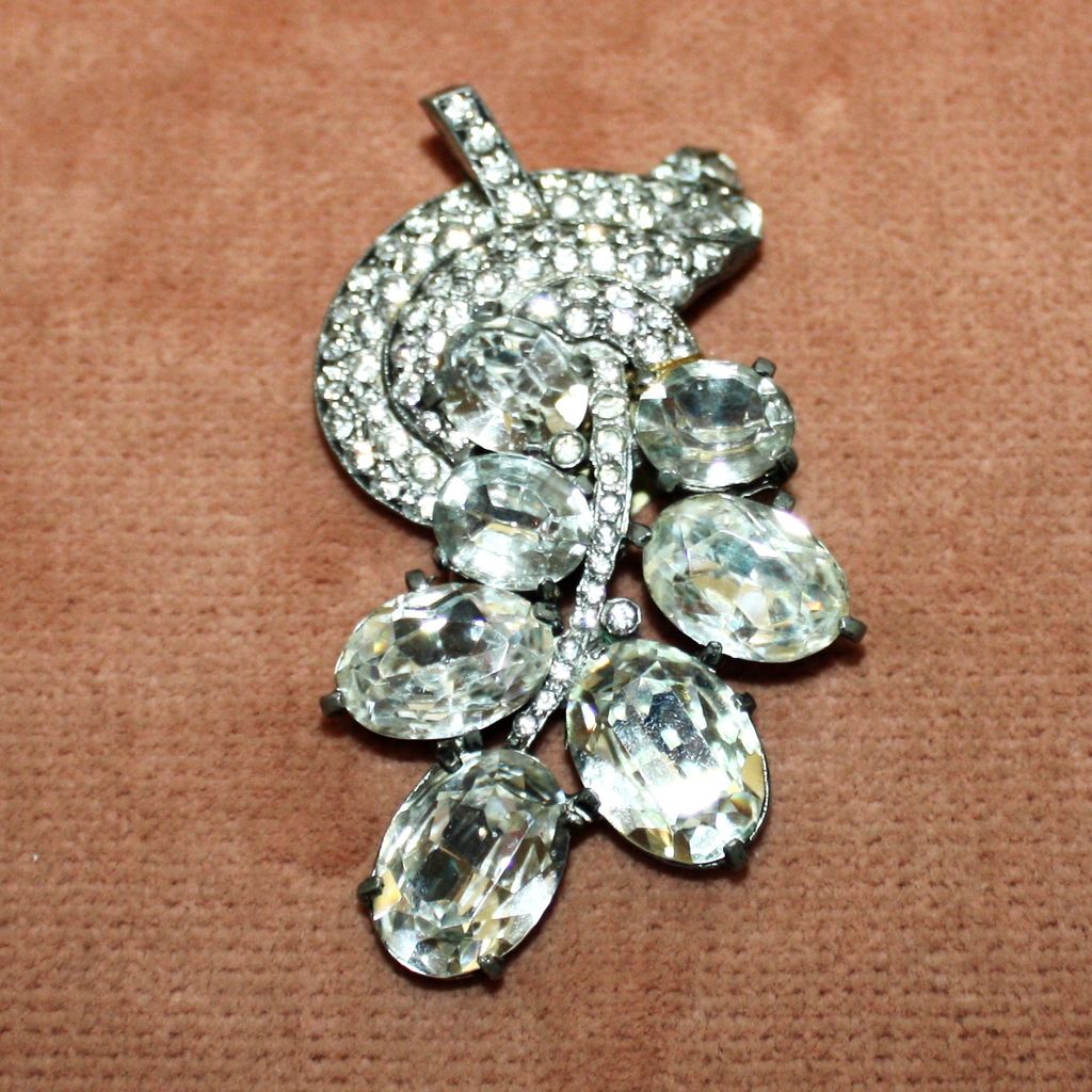 Fabulous Eisenberg Original Sparkling Fur Clip Fabulous Eisenberg Original Sparkling Fur Clip