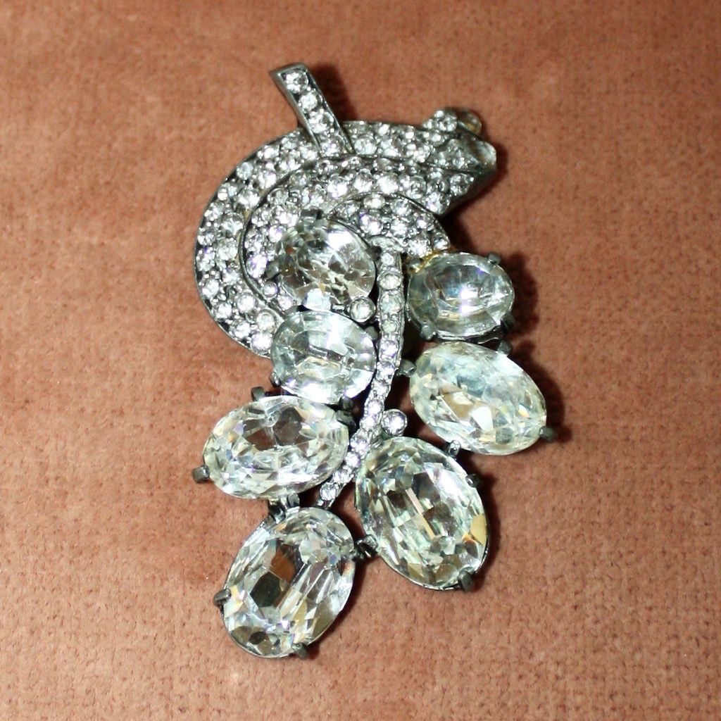 Fabulous Eisenberg Original Sparkling Fur Clip Fabulous Eisenberg Original Sparkling Fur Clip