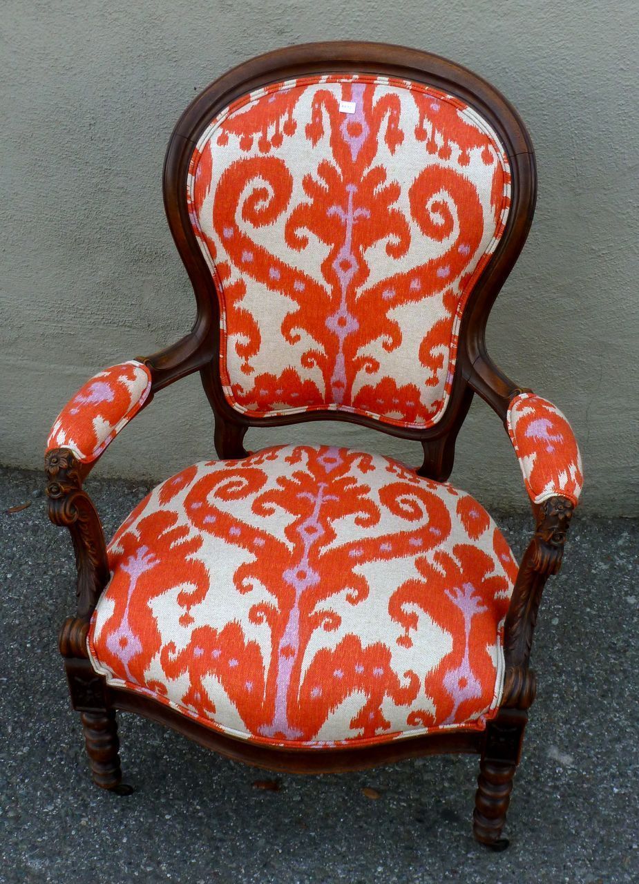 19th century - French hand carved walnut armchair 19th century - French hand carved walnut armchair