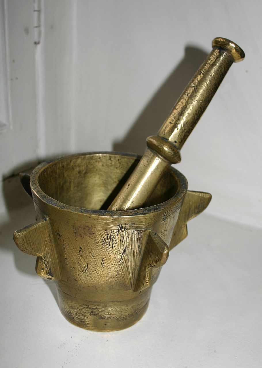 Old bronze mortar and pestle Old bronze mortar and pestle