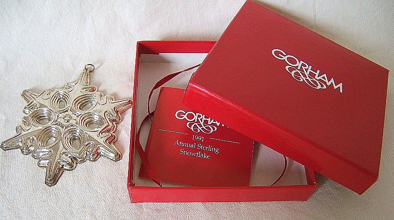 '91 Sterling Snowflake Christmas Ornament – Gorham '91 Sterling Snowflake Christmas Ornament – Gorham