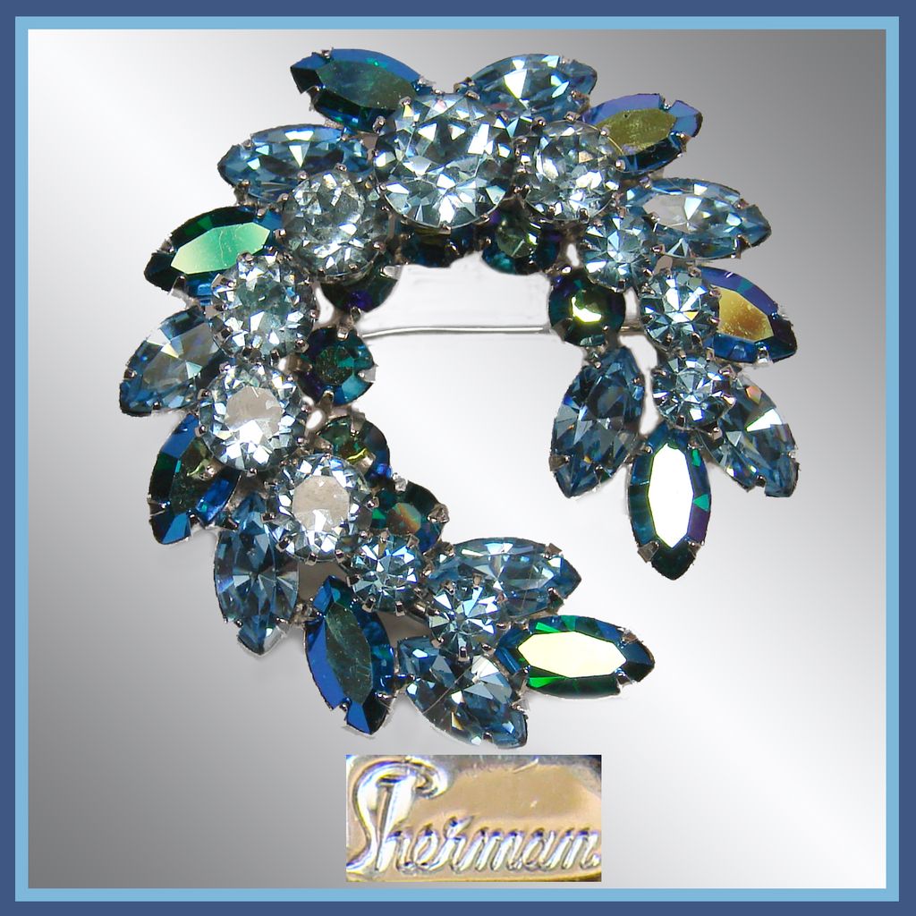 Vintage Sherman Light Blue Rhinestone Brooch // 1960s Crescent Laurel Design Signed Vintage Sherman Light Blue Rhinestone Brooch // 1960s Crescent Laurel Design Signed