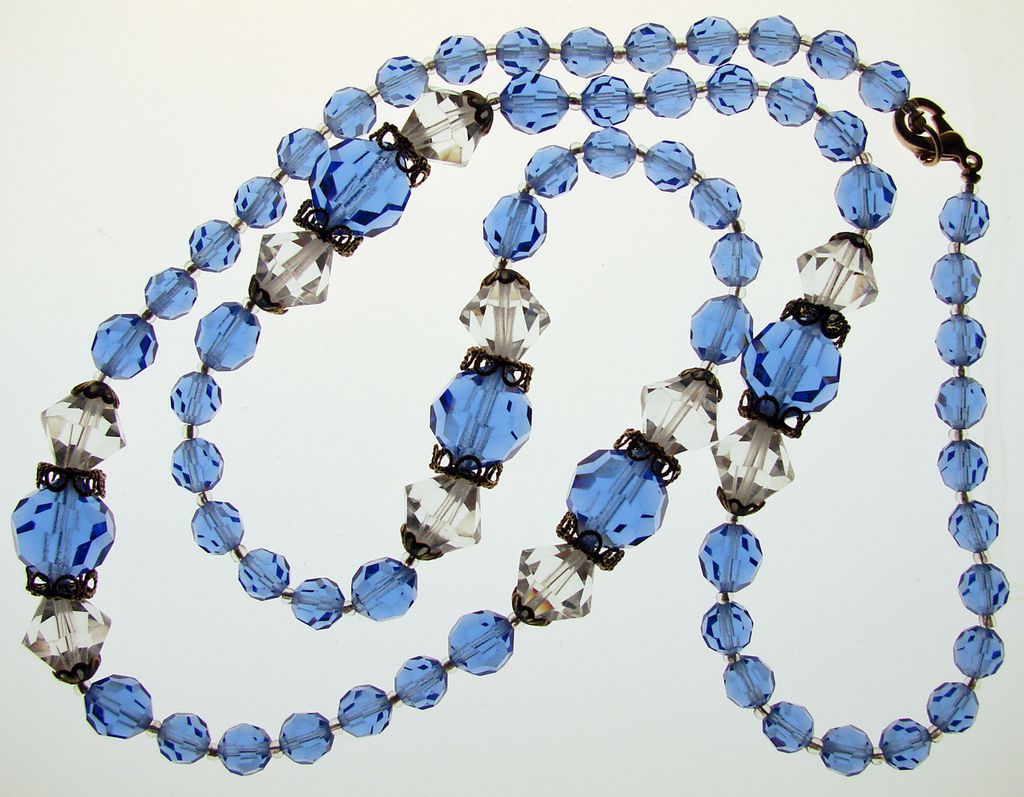 Vintage 1950s Crystal Bead Necklace // Blue and Clear Faceted Glass Vintage 1950s Crystal Bead Necklace // Blue and Clear Faceted Glass