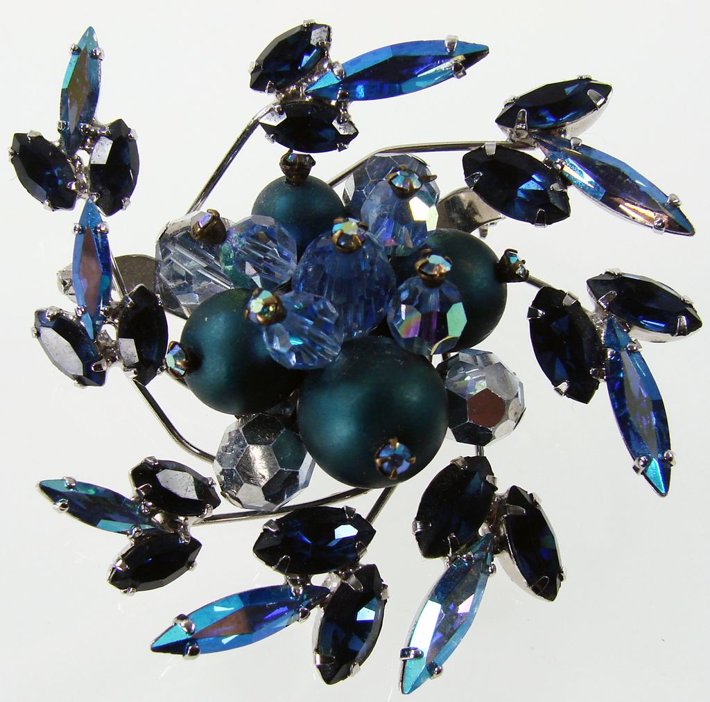 Vintage 1950s Marcel Boucher Le Couturier Brooch & Earrings // Demi Parure Rare Vintage 1950s Marcel Boucher Le Couturier Brooch & Earrings // Demi Parure Rare