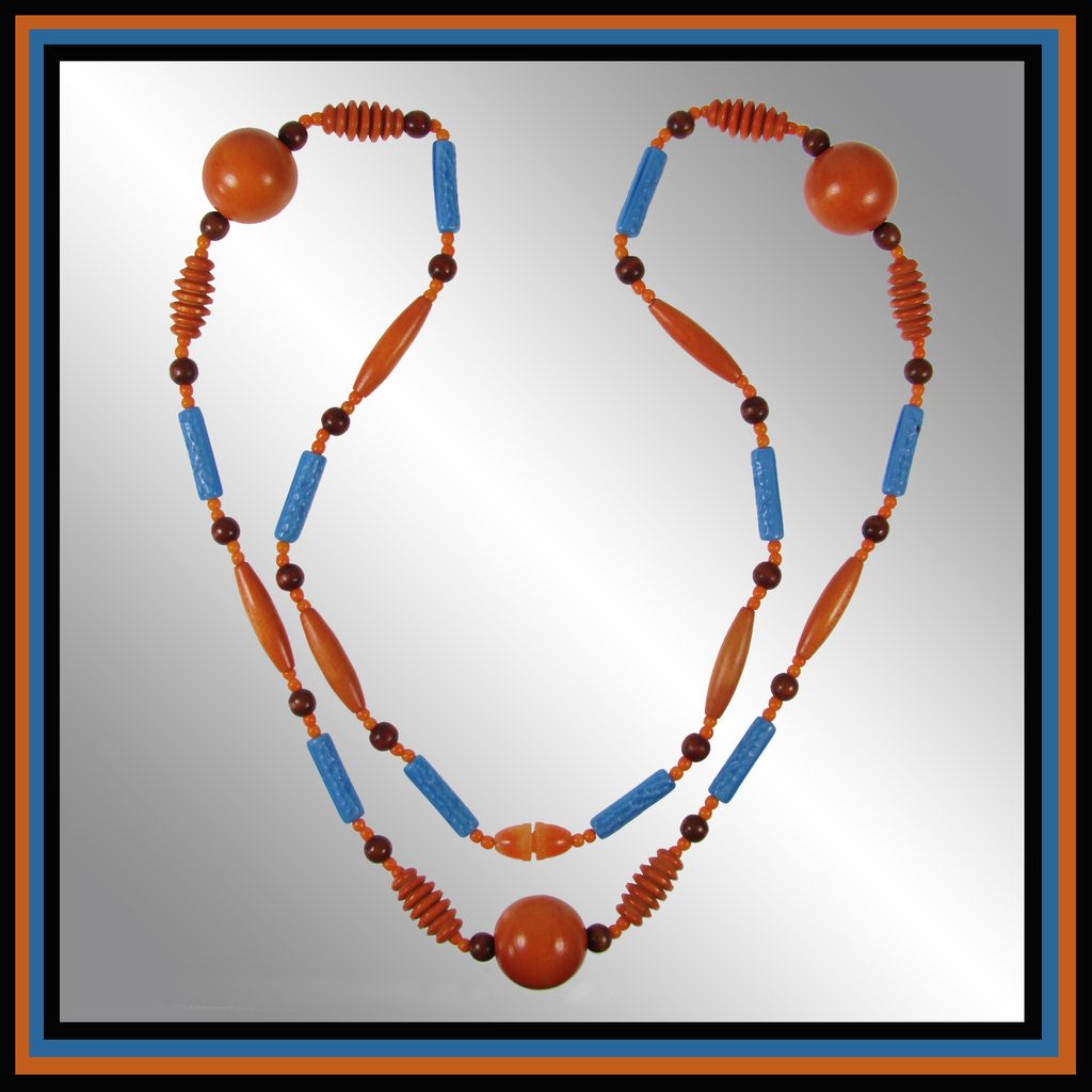 Vintage 1930s Wood & Glass Necklace // Depression Era Orange & Blue Beads Vintage 1930s Wood & Glass Necklace // Depression Era Orange & Blue Beads