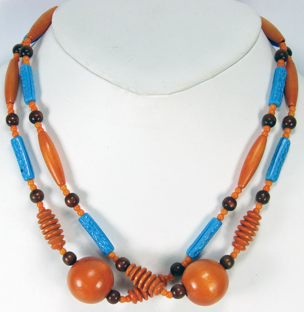 Vintage 1930s Wood & Glass Necklace // Depression Era Orange & Blue Beads Vintage 1930s Wood & Glass Necklace // Depression Era Orange & Blue Beads