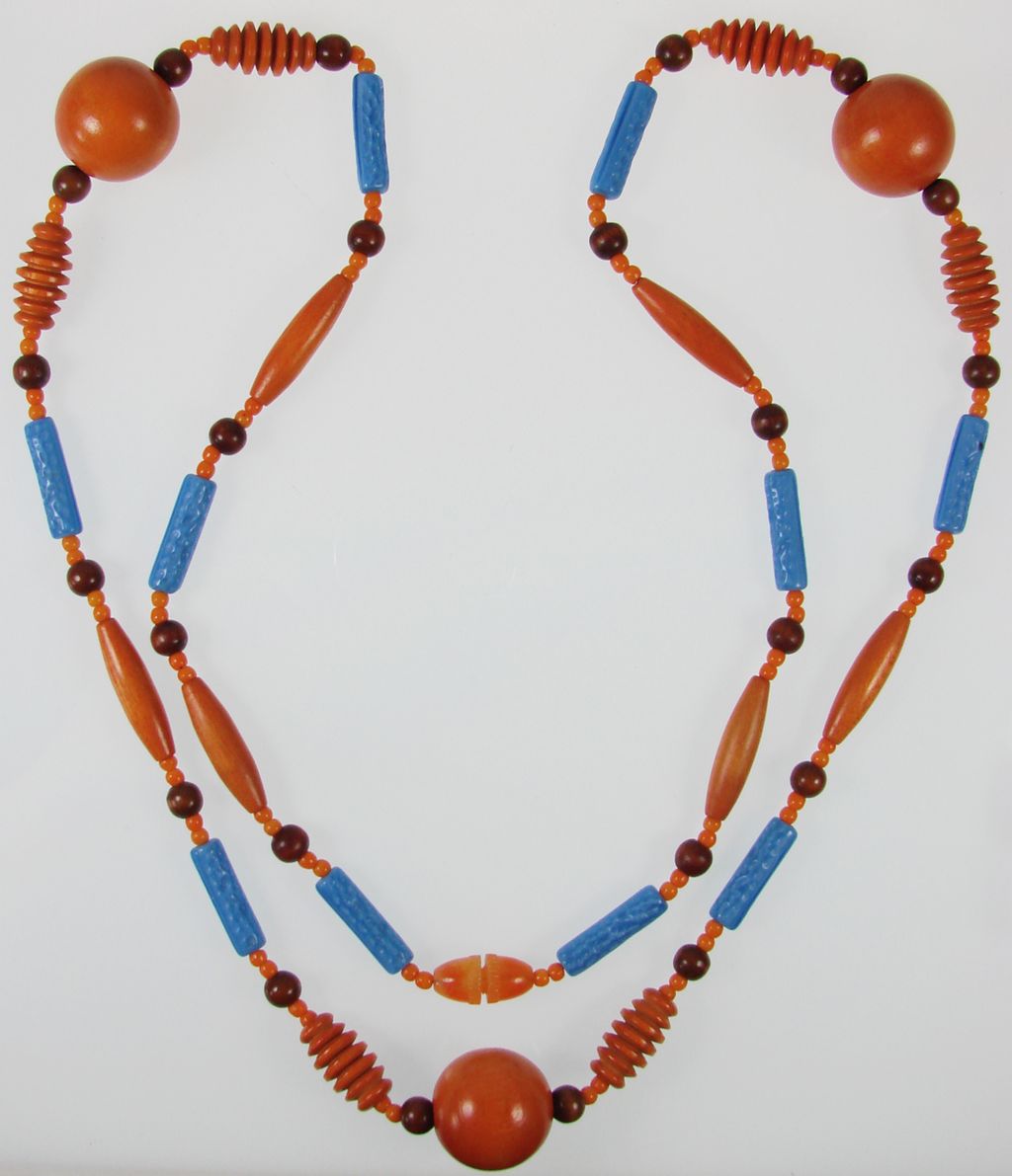 Vintage 1930s Wood & Glass Necklace // Depression Era Orange & Blue Beads Vintage 1930s Wood & Glass Necklace // Depression Era Orange & Blue Beads