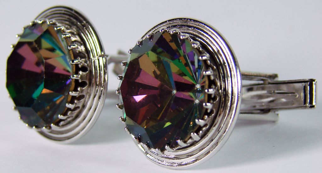 Vintage 60s Watermelon Rivoli Rhinestone Cufflinks // w Tie Tack NOS Tempo Brand Vintage 60s Watermelon Rivoli Rhinestone Cufflinks // w Tie Tack NOS Tempo Brand
