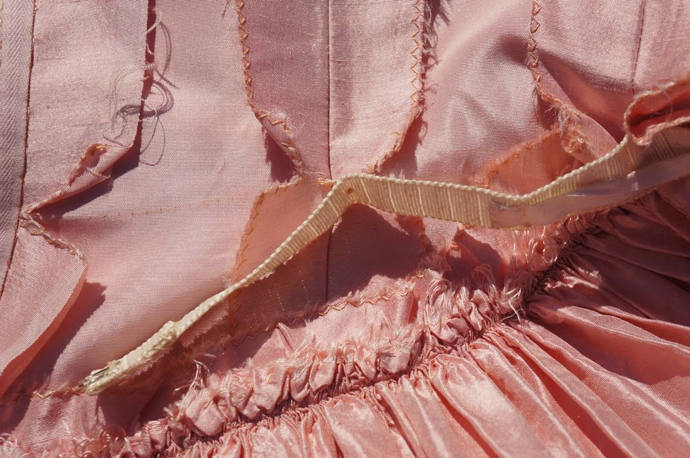 Vintage 40s Madeleine Vramant Dress // 1940s Parisian Haute Couture Pink Silk Evening Gown Ladies Size S / M Vintage 40s Madeleine Vramant Dress // 1940s Parisian Haute Couture Pink Silk Evening Gown Ladies Size S / M
