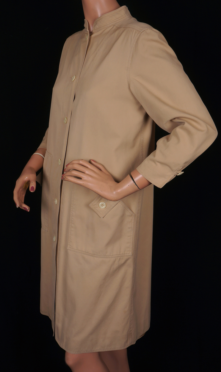 Vintage 70s Courreges Paris Raincoat // 1970s Cotton Made in France Ladies Size S Vintage 70s Courreges Paris Raincoat // 1970s Cotton Made in France Ladies Size S