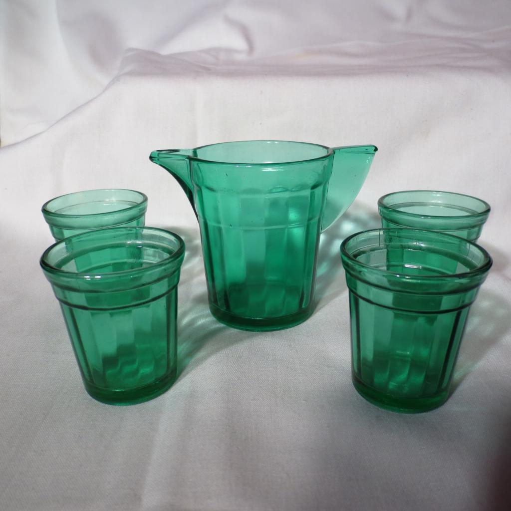 Akro Agate Large Interior Panel Toy Water Set Akro Agate Large Interior Panel Toy Water Set