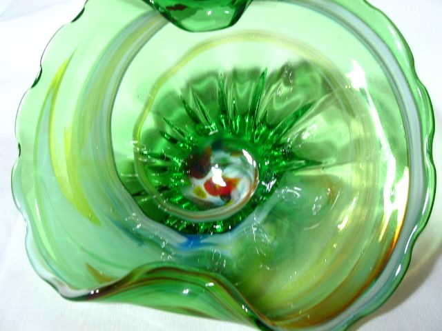 Rainbow Glass West Virginia Scalloped & Pinched Swirl Bowl Rainbow Glass West Virginia Scalloped & Pinched Swirl Bowl