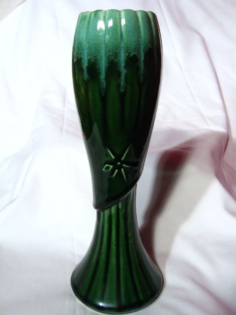 Green McCoy Pottery Corinthian Line Vase Green McCoy Pottery Corinthian Line Vase