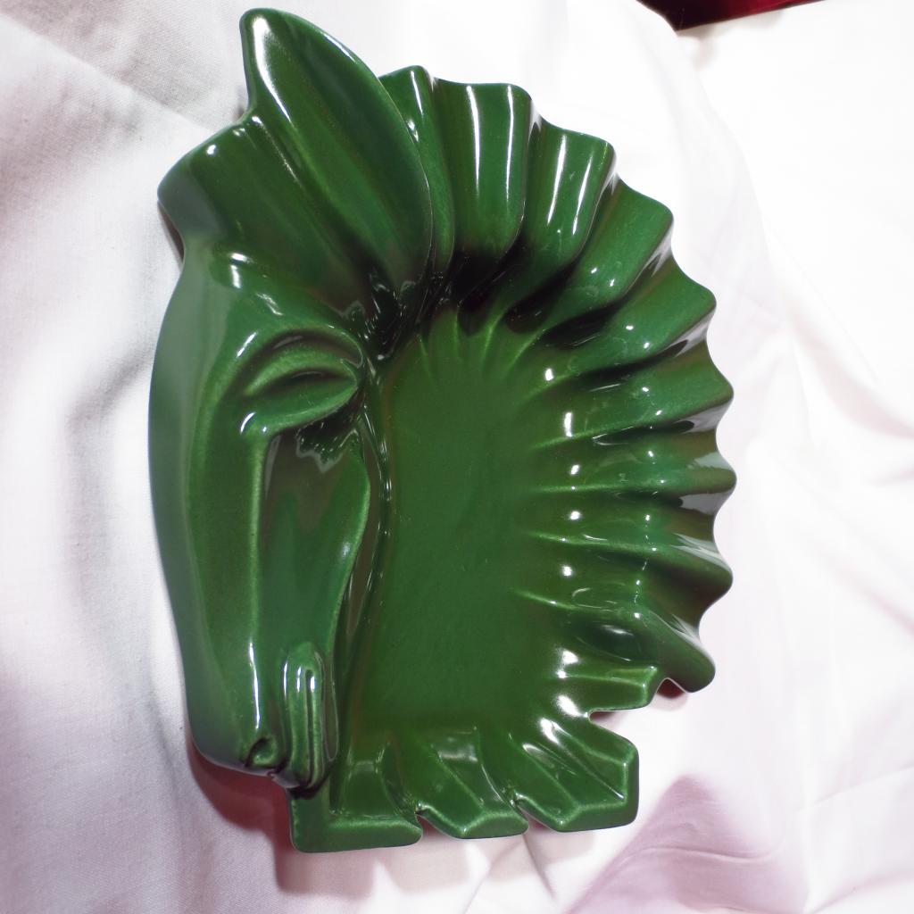 Vintage Red Wing Trojan Horse Head Ashtray Vintage Red Wing Trojan Horse Head Ashtray