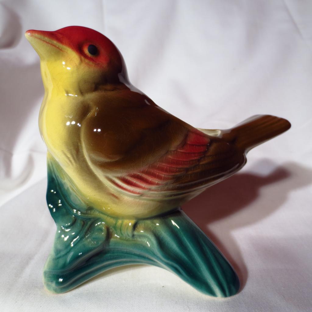 Royal Copley Finch Figural Planter Royal Copley Finch Figural Planter