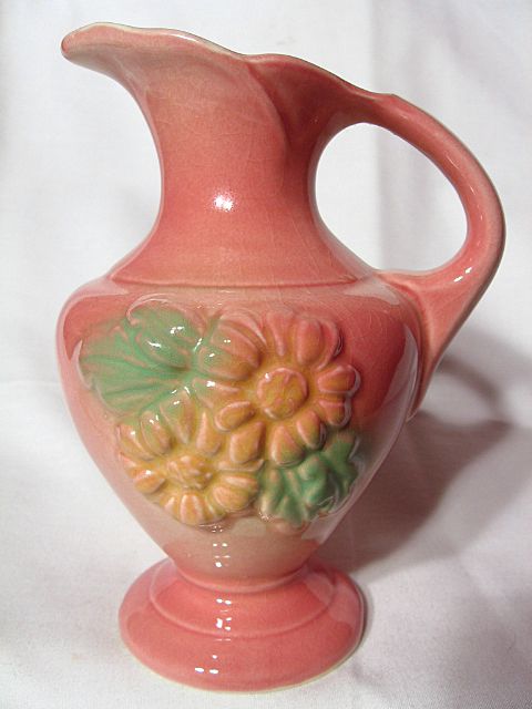 Hull Sunglow Pink Ewer ~ Model 90 Hull Sunglow Pink Ewer ~ Model 90
