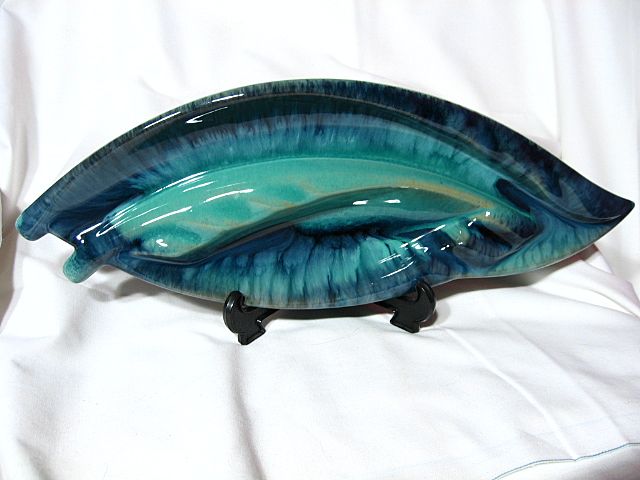 Mid-Century Modern Palmer Pottery Retro Centerpiece Mid-Century Modern Palmer Pottery Retro Centerpiece