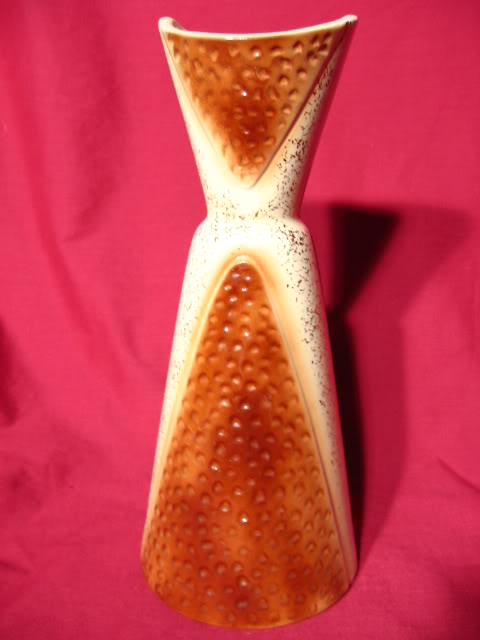 Vintage Mid-Century Modern California Pottery Vase Vintage Mid-Century Modern California Pottery Vase