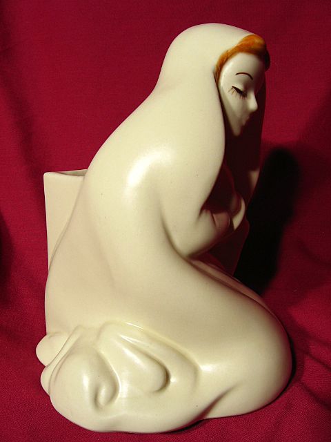 Hull Kneeling Madonna Planter ~ Model 25 Hull Kneeling Madonna Planter ~ Model 25