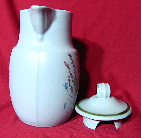 Buchan Stoneware Scottish Thistle 6 Cup Coffee Pot Buchan Stoneware Scottish Thistle 6 Cup Coffee Pot