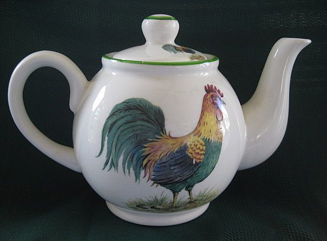 Small Teapot by English Norfolk China "Farmyard" Small Teapot by English Norfolk China "Farmyard"