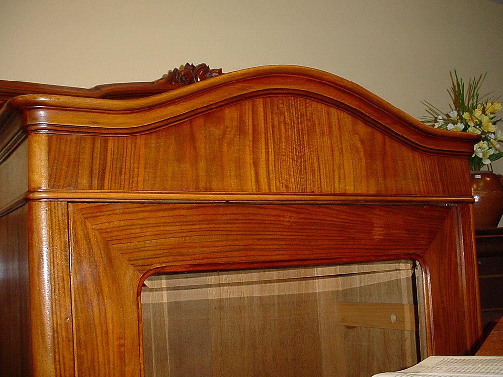 French Antique bookcase Second Empire, c.1860 French Antique bookcase Second Empire, c.1860