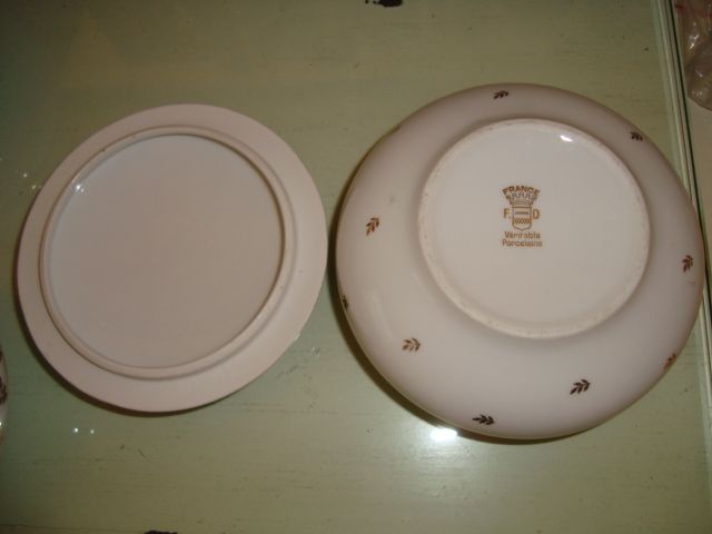 Authentic French porcelain Limoges box , Mid 1900's Authentic French porcelain Limoges box , Mid 1900's