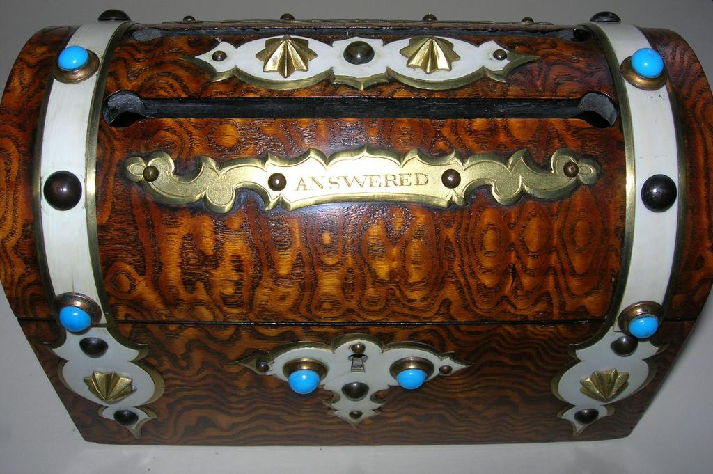 Stunning Antique English Burl Ash "Answered" and "Unanswered" Stationery Box Stunning Antique English Burl Ash "Answered" and "Unanswered" Stationery Box