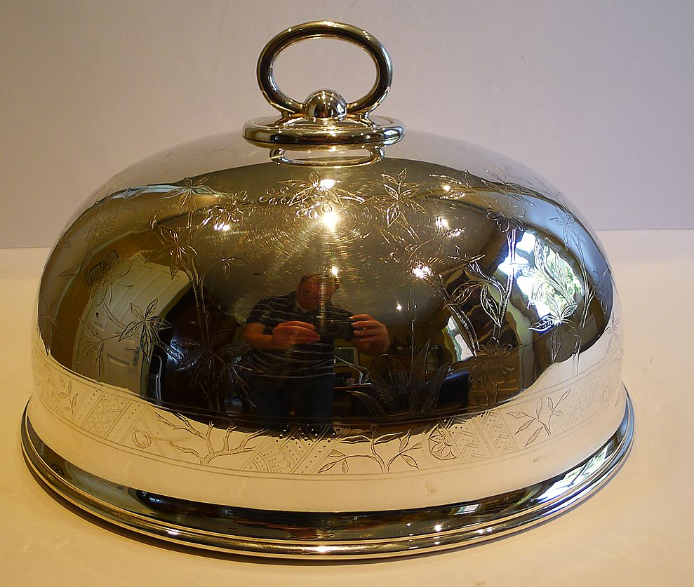 Unusual Floral & Foliate Engraved Meat / Food Dome With Birds by Walker & Hall Unusual Floral & Foliate Engraved Meat / Food Dome With Birds by Walker & Hall