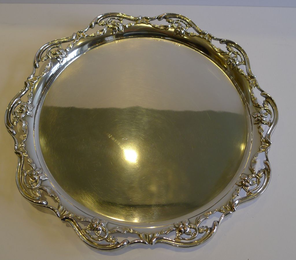 Stylish Antique English Art Nouveau Salver / Tray by Roberts & Belk c.1890 Stylish Antique English Art Nouveau Salver / Tray by Roberts & Belk c.1890