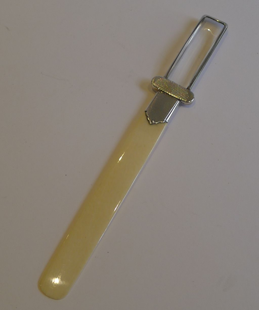 English Art Deco Paper Knife With Magnifying Glass Handle - Sterling Silver Handle - 1937 English Art Deco Paper Knife With Magnifying Glass Handle - Sterling Silver Handle - 1937