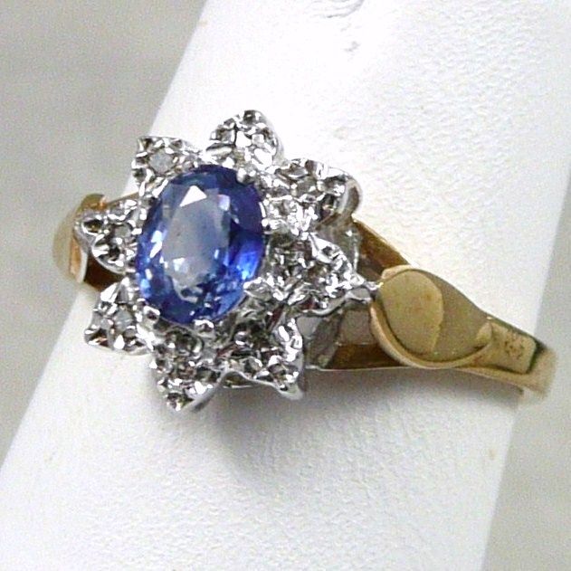 English 9ct Gold Sapphire and Diamond Ring English 9ct Gold Sapphire and Diamond Ring