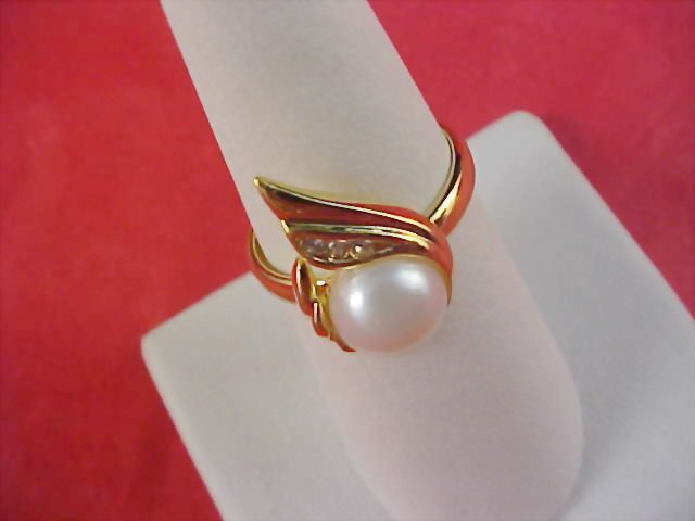 Diamante & Simulated Pearl Gilt Gold FULL Parure - NECKLACE - Post EARRINGS & RING Diamante & Simulated Pearl Gilt Gold FULL Parure - NECKLACE - Post EARRINGS & RING
