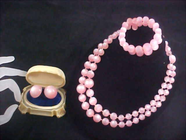 PINK MOONGLOW ~ by RICHELIEU - Full Parure - Necklace - Bracelet & Screw Back Earrings PINK MOONGLOW ~ by RICHELIEU - Full Parure - Necklace - Bracelet & Screw Back Earrings
