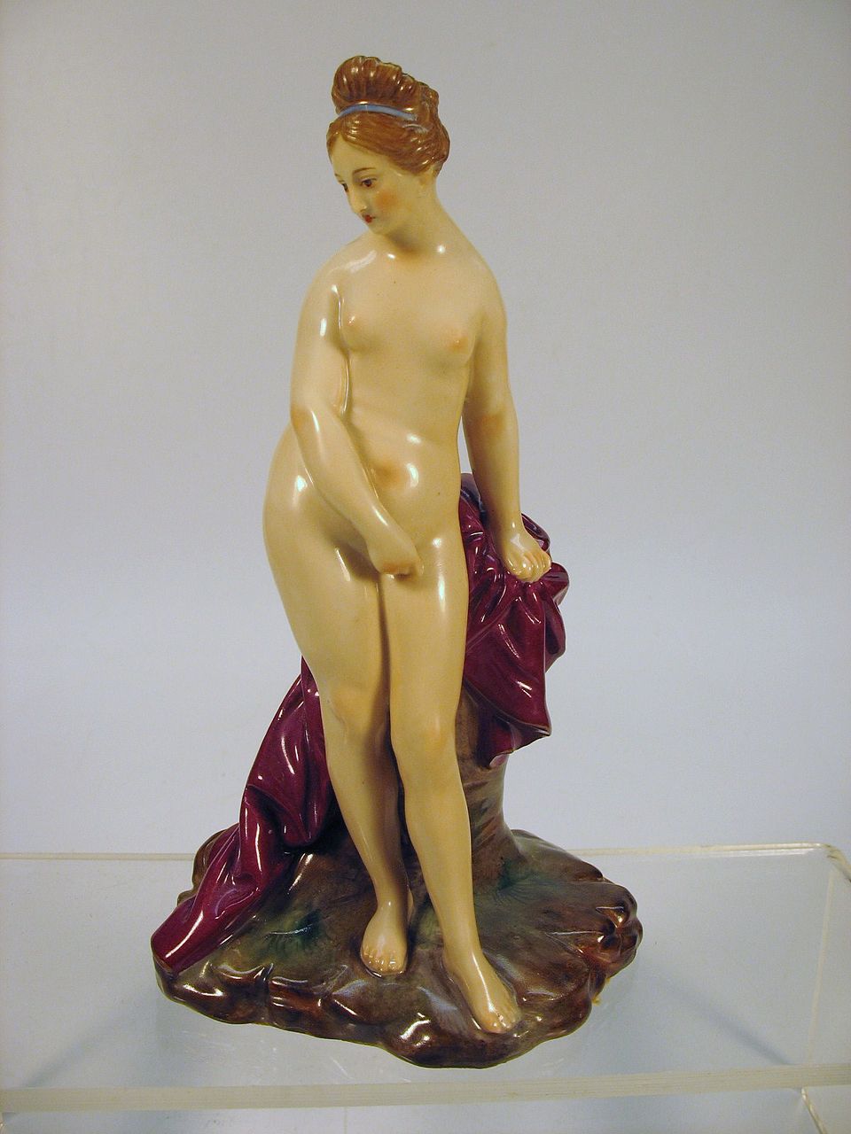 18th Century Hochst porcelain figure of a nude by Melchior 18th Century Hochst porcelain figure of a nude by Melchior