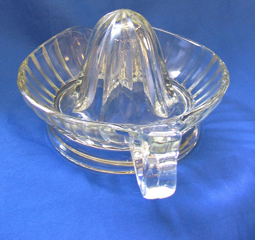 Jennyware Reamer by Jeannette Glass Company Jennyware Reamer by Jeannette Glass Company