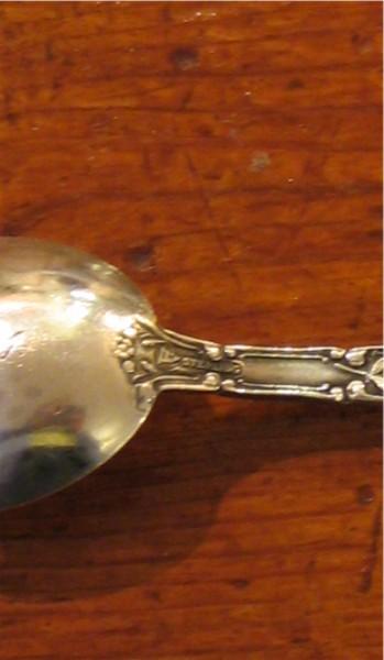 Sterling Souvenir Spoon Philadelphia Pennsylvania Bowl Engraved August 1914 Sterling Souvenir Spoon Philadelphia Pennsylvania Bowl Engraved August 1914