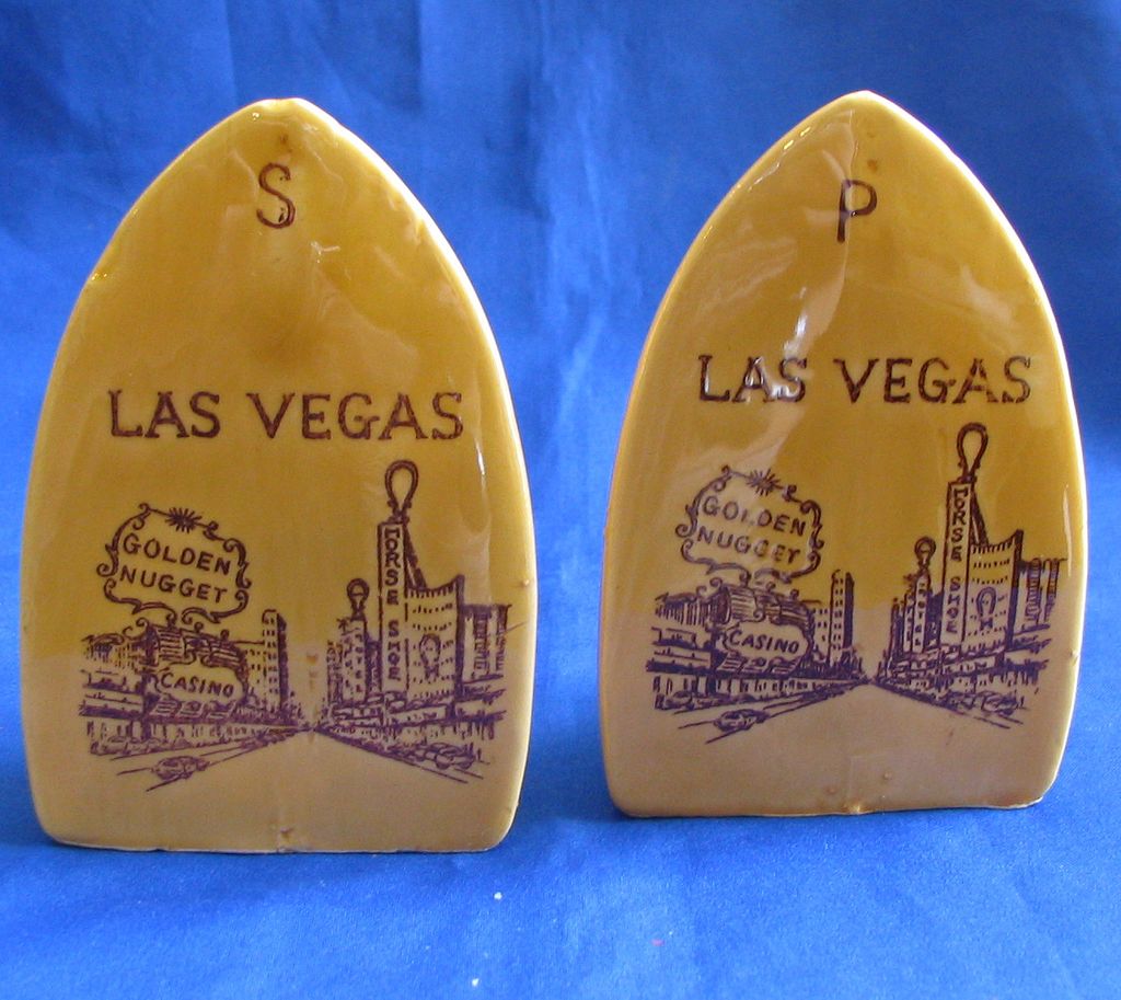 Steam Irons Salt and Pepper Shakers Souvenir Las Vegas Steam Irons Salt and Pepper Shakers Souvenir Las Vegas
