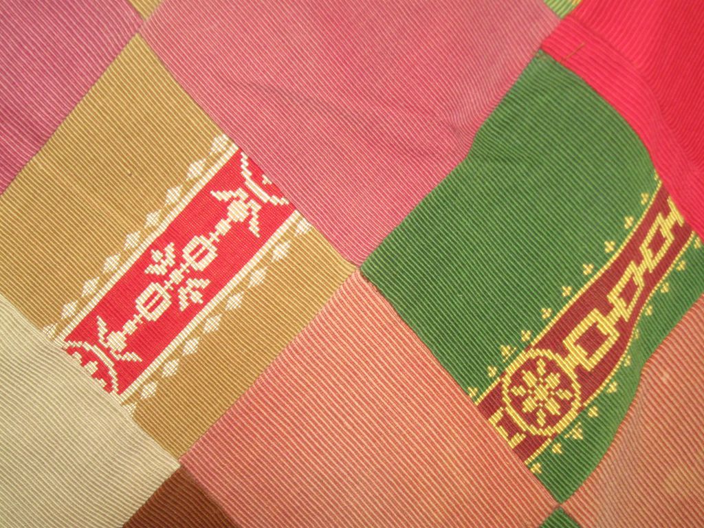 Antique Victorian Pieced Quilt/Comforter~Centennial Prints Antique Victorian Pieced Quilt/Comforter~Centennial Prints