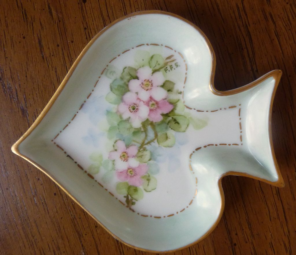Spade Shape Limoges La Seynie China Trinket Dish Spade Shape Limoges La Seynie China Trinket Dish