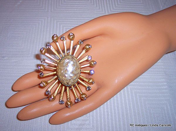 Huge starburst De Nicola brooch designer signed vintage jewelry Huge starburst De Nicola brooch designer signed vintage jewelry