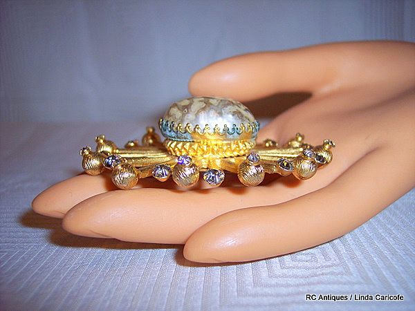 Huge starburst De Nicola brooch designer signed vintage jewelry Huge starburst De Nicola brooch designer signed vintage jewelry