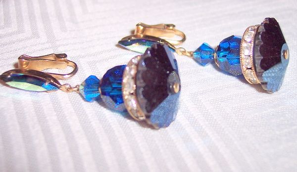 Vintage Peacock blue Lewis Segal earrings bicones and roundels Vintage Peacock blue Lewis Segal earrings bicones and roundels