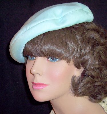 Vintage newsboy cap hat powder blue color Hutzler's label Vintage newsboy cap hat powder blue color Hutzler's label