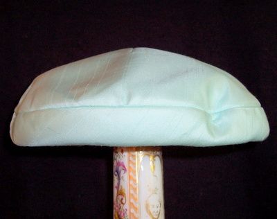 Vintage newsboy cap hat powder blue color Hutzler's label Vintage newsboy cap hat powder blue color Hutzler's label