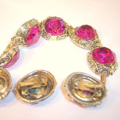 Vintage Hot Pink major bling chunky bracelet earrings Linda Caricofe collection Vintage Hot Pink major bling chunky bracelet earrings Linda Caricofe collection